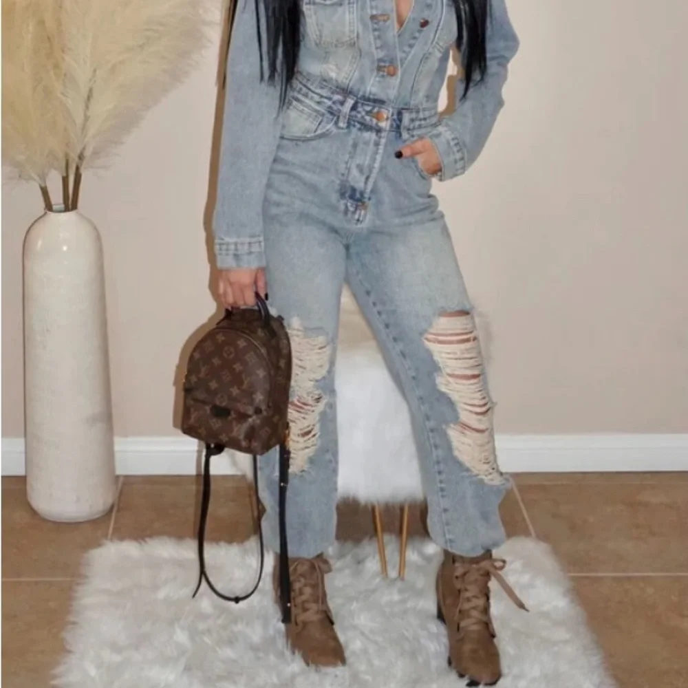 Malibu Bum Distressed Denim Jumpsuit Coveralls, Size L, but fits like a XS, NWT - Picture 2 of 6